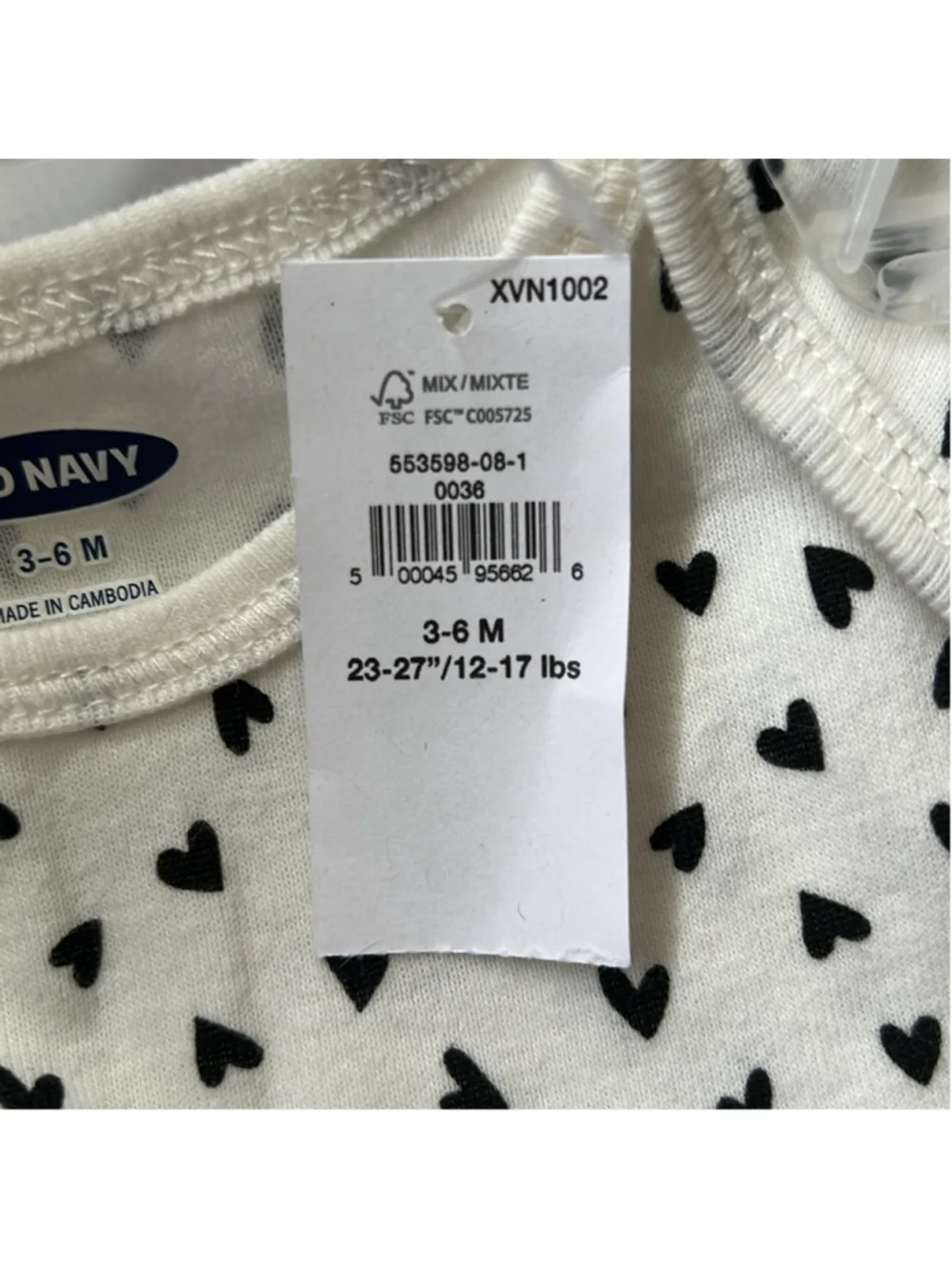 NWT Old Navy Baby Short Sleeve Heart Print Bodysuit size 3-6 months